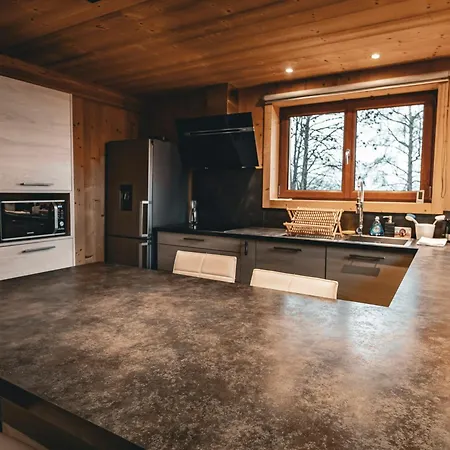 Chalet Mont Blanc - Conciergerie De La Yaute *